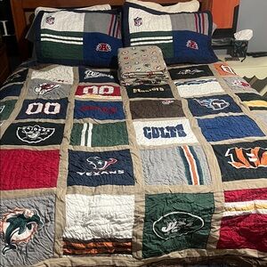 NFL AFC Team Logo Quilt Set